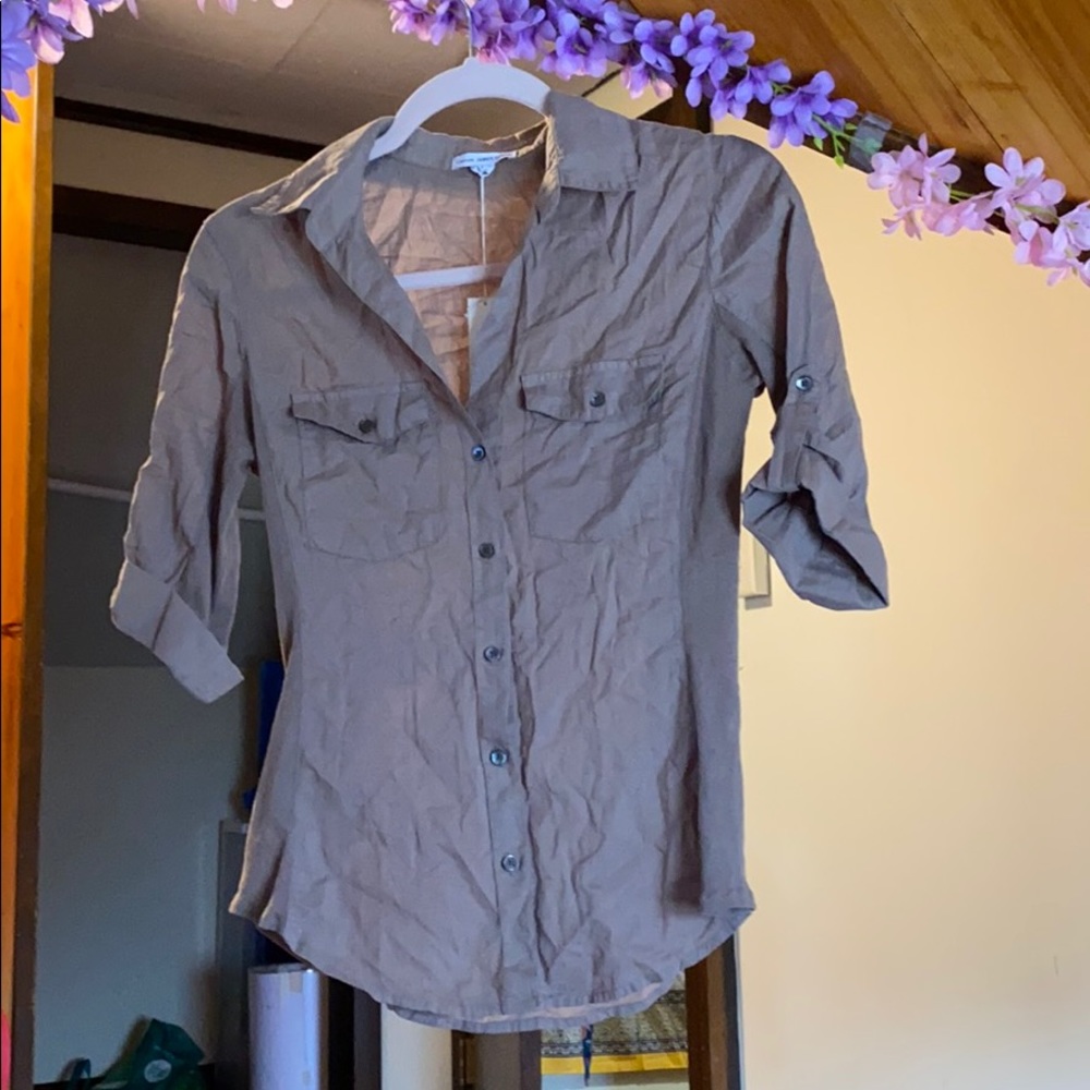 Tan 3/4 top